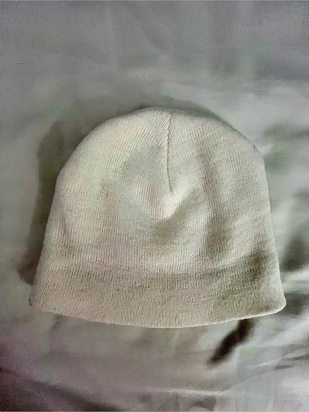 Beanie in White